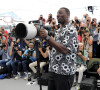 Omar Sy au photocall de "Tirailleurs" lors du 75ème Festival International du Film de Cannes, le 19 mai 2022. © Dominique Jacovides/Bestimage 