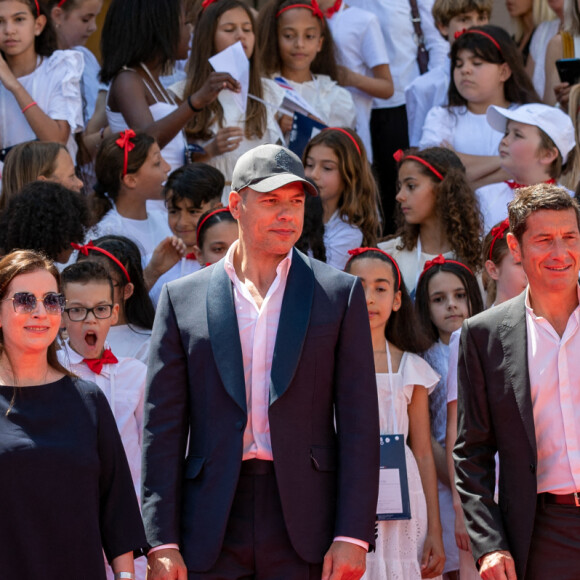 Alain Chabat, Simon Faliu, Anne Goscinny, Laurent Lafitte, David Lisnard, maire de Cannes - Montée des marches du film " Le petit Nicolas : Qu'est-ce qu'on attend pour être heureux " lors du 75ème Festival International du Film de Cannes. Le 20 mai 2022 © Cyril Moreau / Bestimage 