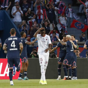 Joie - But de Kylian Mbappe (PSG) - Football : Match Ligue 1 Uber Eats PSG Vs Metz (5-0) au parc des princes à Paris le 21 mai 2022. © Michael Baucher/Panoramic/Bestimage 