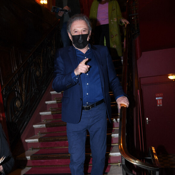 Exclusif - Michel Drucker - Générale du chanteur Amir Haddad, seul-en-scène dans la pièce "Sélectionné" mise en scène par S. Suissa au théâtre Edouard VII à Paris le 28 mars 2022. © Rachid Bellak/Bestimage