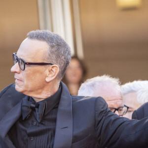 Tom Hanks - Montée des marches du film " Elvis " lors du 75ème Festival International du Film de Cannes. Le 25 mai 2022 © Cyril Moreau / Bestimage 