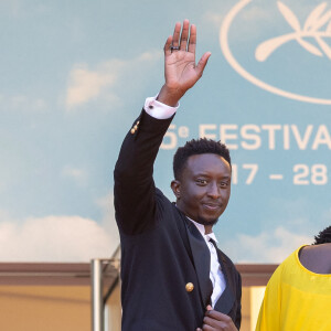 Ahmed Sylla - Montée des marches du film " Un petit frère " lors du 75ème Festival International du Film de Cannes. Le 27 mai 2022 © Cyril Moreau / Bestimage