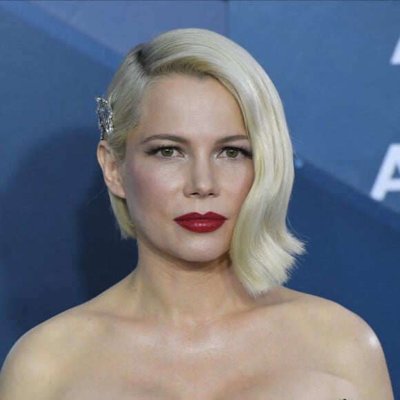 Michelle Williams enceinte - Photocall - 26ème cérémonie annuelle des "Screen Actors Guild Awards" ("SAG Awards") au "Shrine Auditorium" à Los Angeles, le 19 janvier 2020. © Kevin Sullivan via ZUMA Wire / Bestimage 