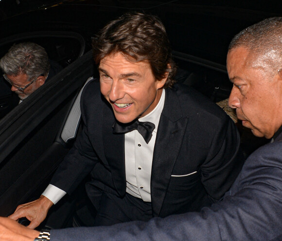 Tom Cruise à la sortie de la première du film "Top Gun: Maverick" à Londres, le 19 mai 2022.