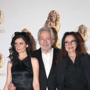 Salomé Lelouch, Pierre Arditi et Évelyne Bouix - 33ème " Nuit des Molières " aux Folies Bergère à Paris le 30 Mai 2022. Bertrand Rindoff / Bestimage 