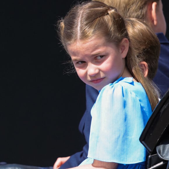 La princesse Charlotte de Cambridge - Les membres de la famille royale lors de la parade militaire "Trooping the Colour" dans le cadre de la célébration du jubilé de platine (70 ans de règne) de la reine Elizabeth II à Londres, le 2 juin 2022.