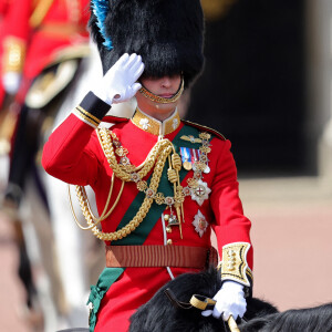 Le prince William, duc de Cambridge - Les membres de la famille royale lors de la parade militaire "Trooping the Colour" dans le cadre de la célébration du jubilé de platine (70 ans de règne) de la reine Elizabeth II à Londres, le 2 juin 2022.