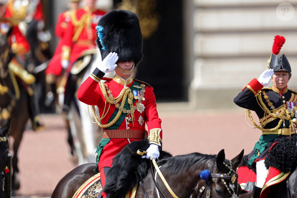 Le prince William, duc de Cambridge - Les membres de la famille royale lors de la parade militaire "Trooping the Colour" dans le cadre de la célébration du jubilé de platine (70 ans de règne) de la reine Elizabeth II à Londres, le 2 juin 2022.