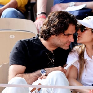 Joyce Jonathan et sa compagnon Martial Paoli - Les célébrités dans les tribunes lors des internationaux de France de Tennis de Roland Garros 2022 à Paris, France, le 2 juin 2022. © Dominique Jacovides/Bestimage