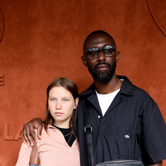 Gina Jimenez et Thomas Ngijol au village (jour 10) lors des Internationaux de France de Tennis de Roland Garros 2022 à Paris, France, le 31 mai 2022. © Dominique Jacovides/Bestimage 
