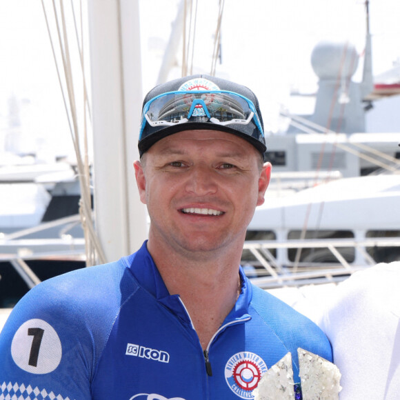 Le prince Albert II de Monaco et Gareth Wittstock - Le Riviera Water Bike Challenge est de retour en 2022 ! Cet événement sportif organisé par la Fondation Princesse Charlène de Monaco s'est déroulé le 5 juin, au départ du Yacht Club de Monaco. Les participants, aux côtés de célébrités sportives ont formé des équipes de 5 pour une course de water bike en relais dans le port de Monaco, afin de lever des fonds pour la prévention de la noyade. Ces fonds financeront le projet "Swim for Safety" au Sri Lanka, pour enseigner la natation et la sécurité aquatique aux enfants défavorisés. © Jean-Charles Vinaj/Pool Monaco/Bestimage