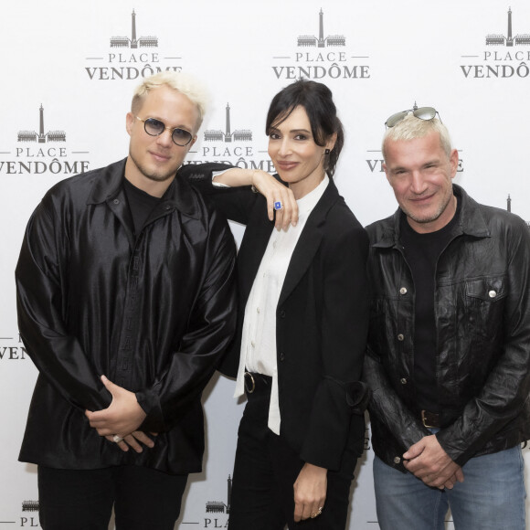 Guillaume Genton, Géraldine Maillet, Benjamin Castaldi - Présentation à l'Hotel Ritz, de la collection de Joaillerie de la marque Place Vendôme, dessinée par G.Maillet à Paris le 9 mars 2022. © Jack Tribeca / Bestimage 