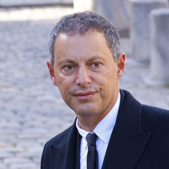Marc-Olivier Fogiel - Arrivées à la messe funéraire en hommage à Bernard Tapie en l'église Saint-Germain-des-Prés à Paris. Le 6 octobre 2021