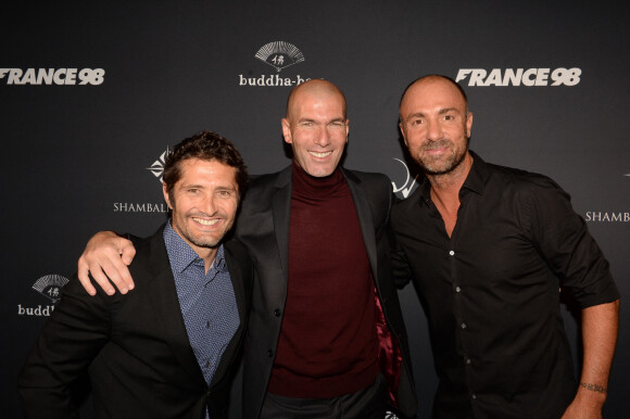 Semi-Exclusif - Bixente Lizarazu, Zinedine Zidane, Christophe Dugarry - A l'occasion des 20 ans de la victoire de l'équipe de France, les bleus 98 se sont rendus à un dîner organisé au Buddha Bar avec tous les joueurs et leur famille le 11 juin 2018. © Rachid Bellak/Bestimage