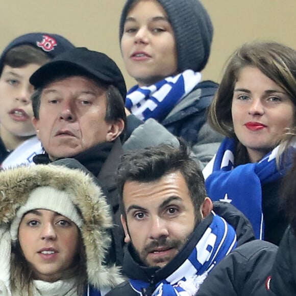 Laurent Ournac et sa femme Ludivine pendant le match de qualification de la coupe du monde de football 2018, France vs Suède au Stade de France à Saint-Denis, France, le 11 novembre 2016. La France gagne sur le score de 2-1. © Cyril Moreau/Bestimage