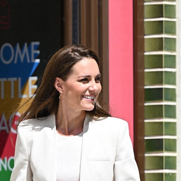 Catherine (Kate) Middleton, duchesse de Cambridge, quitte le centre "Little Village" à Londres, le 8 juin 2022.