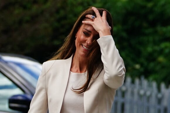 Catherine (Kate) Middleton, duchesse de Cambridge, quitte le centre "Little Village" à Londres, le 8 juin 2022.