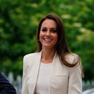 Catherine (Kate) Middleton, duchesse de Cambridge, quitte le centre "Little Village" à Londres, le 8 juin 2022.