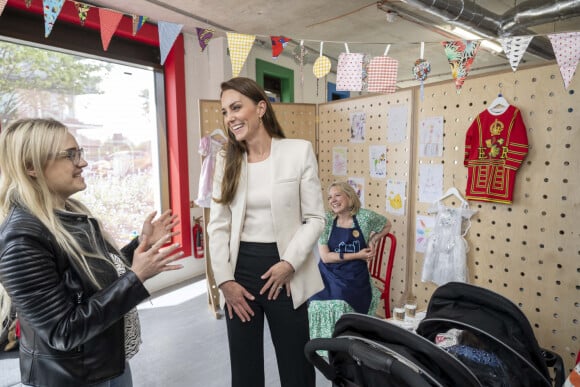 Catherine (Kate) Middleton, duchesse de Cambridge, visite le centre "Little Village" à Londres, le 8 juin 2022.