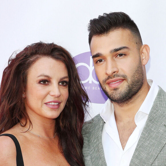 Britney Spears et son compagnon Sam Asghari - Arrivées des personnalités sur le tapis rouge " The Daytime Beauty Awards " à Los Angeles Le 20 septembre 2019 