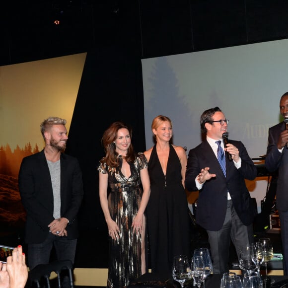 Matt Pokora (M. Pokora), Elsa Zylberstein, Virginie Efira, François-Henry Bennahmias (CEO d'Audemars Piguet), Omar Sy (ambassadeur de la marque), Teddy Riner - Inauguration de la boutique Audemars Piguet, 15 rue Royale, et présentation de la nouvelle collection Royal Oak Yellow Gold, à Paris, le 26 mai 2016. © Rachid Bellak/Bestimage 