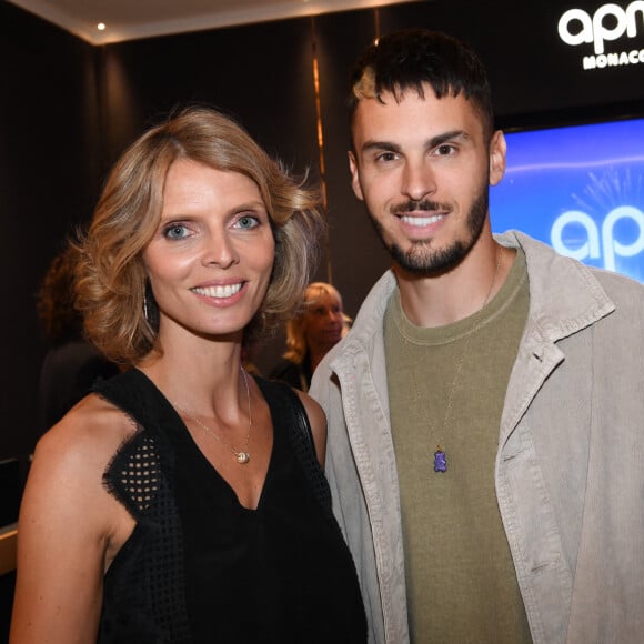 Exclusif - Sylvie Tellier et Baptiste Giabiconi lors de la soirée du 40e anniversaire d'APM MONACO dans la boutique APM Paris Opéra © Rachid Bellak/Bestimage