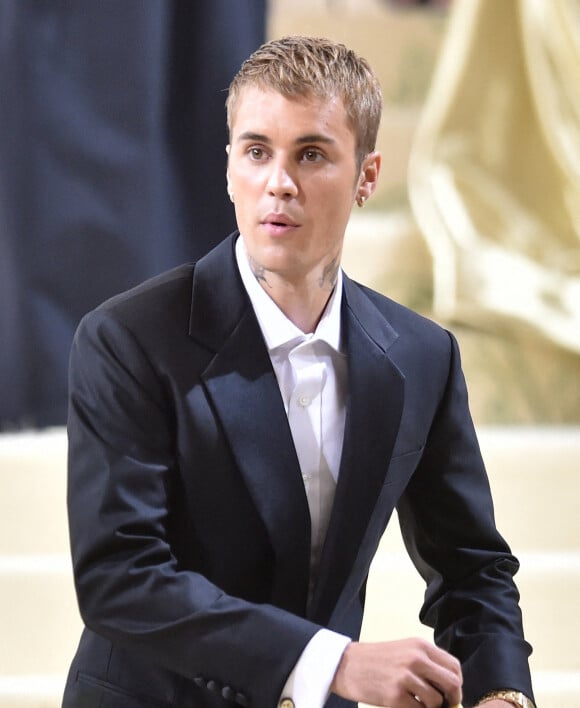 Justin Bieber au photocall de la soirée du MET Gala (Met Ball) à New York, le 13 septembre 2021. 