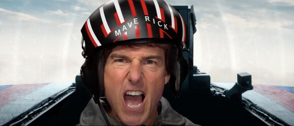 Tom Cruise et James Corden parodient "Top Gun" dans un sketch pour l'émission "The Late Show". Los Angeles. Le 10 juin 2022. 