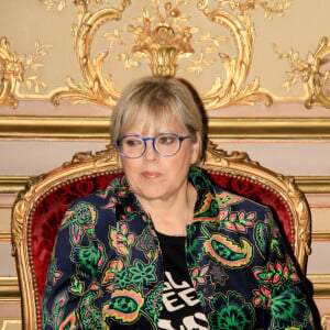 Laurence Boccolini - People au défilé de mode Fabienne.Thibeault Pictur Elle 2022 femmes rondes à la mairie du 8ème arrondissement de Paris le 5 avril 2022. © Philippe Baldini / Bestimage