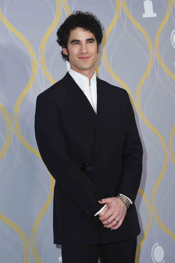 Darren Criss au photocall de la soirée des "75ème Tony Awards" à New York, le 12 juin 2022. 