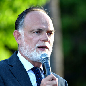 Edouard Philippe, l'ancien premier ministre et chef de file du parti Horizons, à Nice, le 8 juin 2022, pour soutenir les candidats de son parti et de la majorité présidentielle pour les élections législatives. © Bruno Bebert / Bestimage