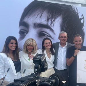 Pierre et Laurence Lemarchal inaugurent la maison Grégory Lemarchal, le 16 juin 2022, à Rueil-Malmaison (92), en présence de leur fille Leslie, Karine Ferri mais aussi de Brigitte Macron, Nikos Aliagas, Faustine Bollaert et Julie Zenatti