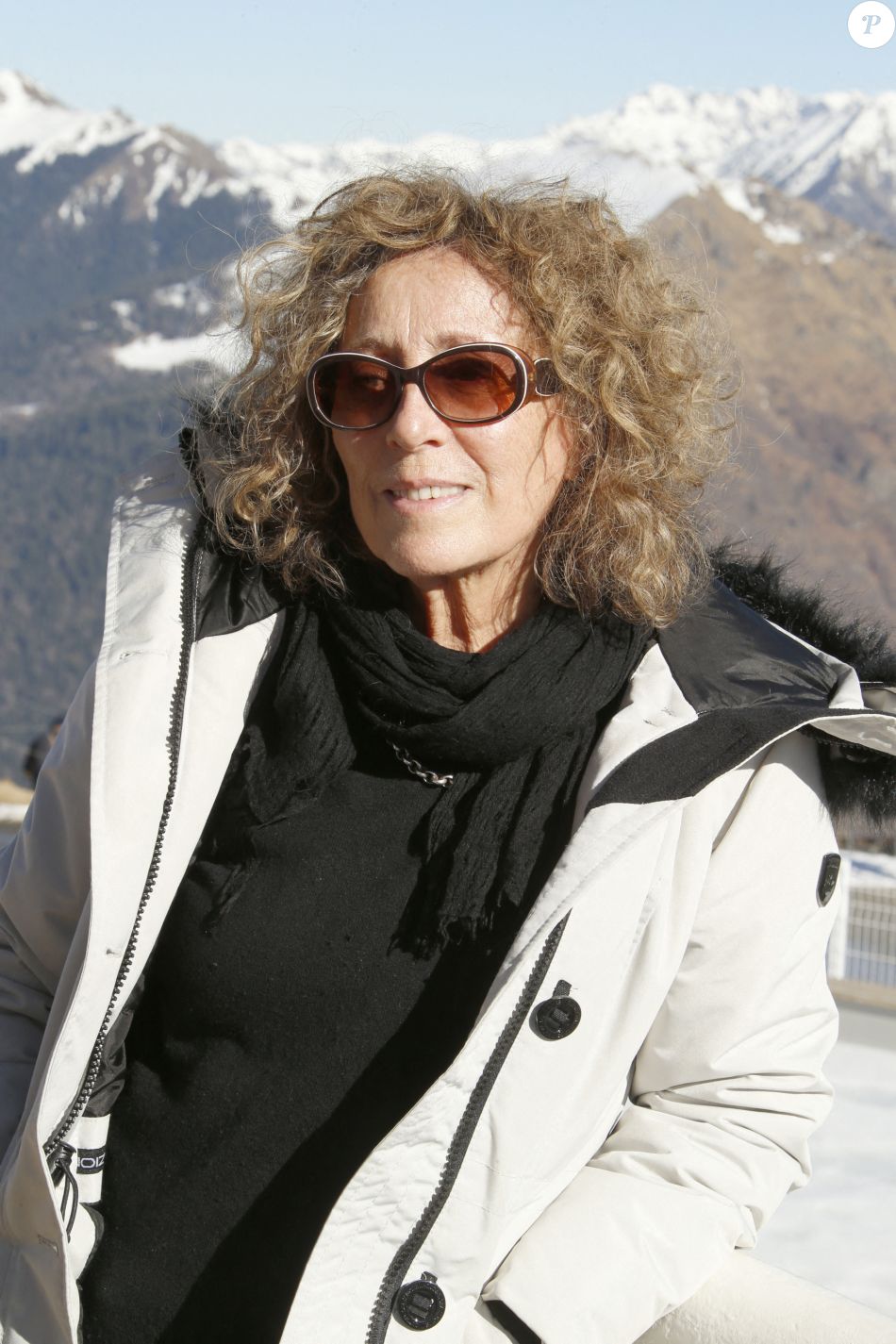 Mireille Dumas - Photocall lors de la 24e édition du Festival des Créations TV de Luchon. Le 9 février 2022. © Christophe Aubert via Bestimage