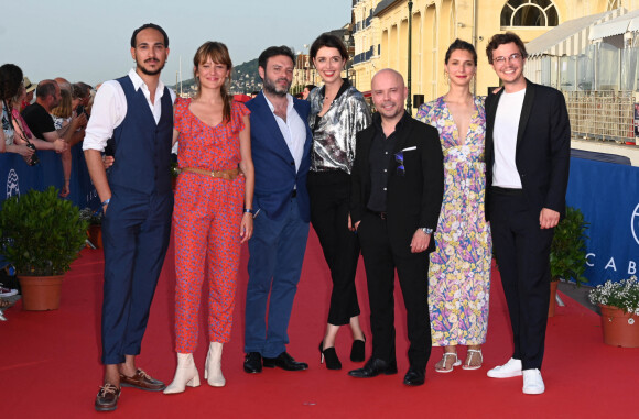 People sur le tapis rouge lors du 36ème festival du film de Cabourg le 17 juin 2022. © Guirec Coadic / Bestimage