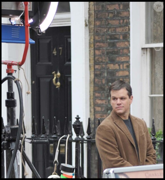 Matt Damon sur le tournage de Hereafter de Clint Eastwood, à Londres, le 3 février 2010 !