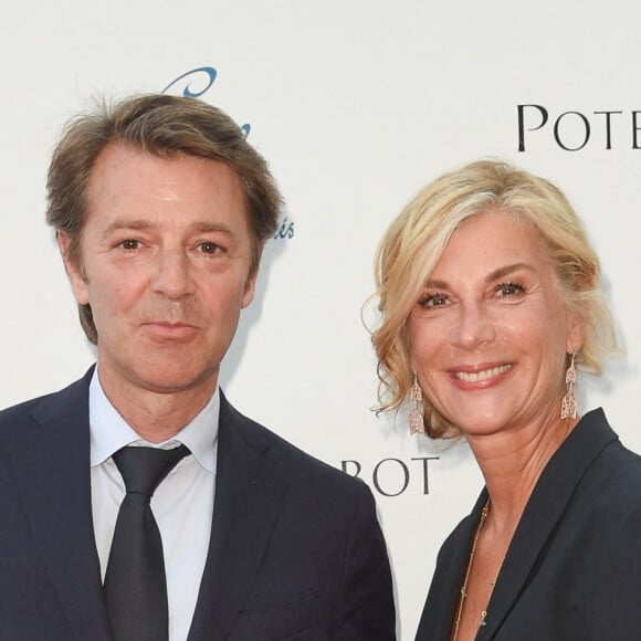 Michèle Laroque et son compagnon François Baroin - Soirée du 90ème anniversaire de Line Renaud sur le Bateau Potel et Chabot "Pavillon Seine" à Paris le 2 juillet 2018. © Coadic Guirec/Bestimage