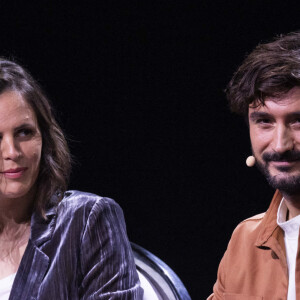 Exclusif - Laure Manaudou et son mari Jérémy Frérot - Enregistrement de l'émission "La Chanson secrète 11" à Paris, diffusée le 24 juin sur TF1. Le 18 janvier 2022 © Cyril Moreau / Bestimage 