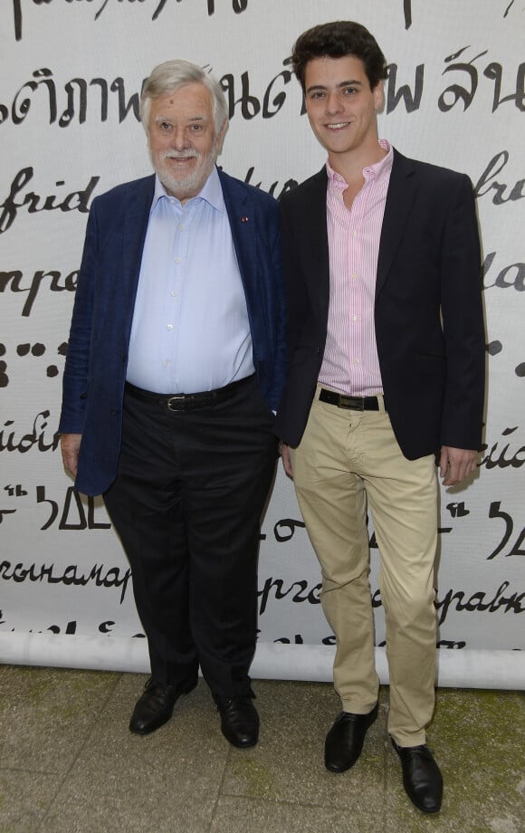 Yves Coppens et son fils Quentin - Soirée du nouvel an juif chez Marek Halter à Paris le 28 septembre 2014.