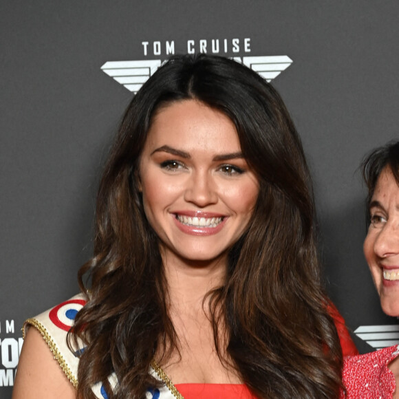 Diane Leyre (Miss France 2022) et Alexia Laroche-Joubert - Avant-première du film "Top Gun Maverick" à l'UGC Normandie à Paris, le 19 mai 2022. © Coadic Guirec/Bestimage