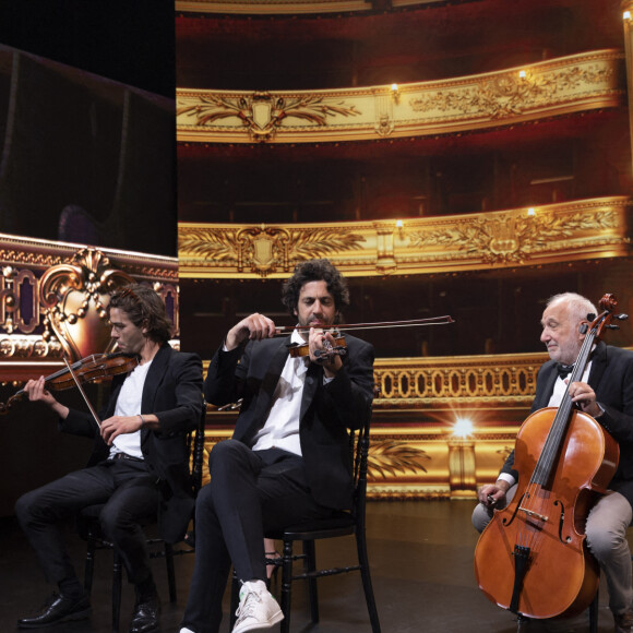 Exclusif - Max Boublil, François Berléand - Tournage de l'émission "La Fine Equipe de Pierre Palmade", diffusée le 25 juin sur France 2 © Cyril Moreau-Tiziano Da Silva / Bestimage