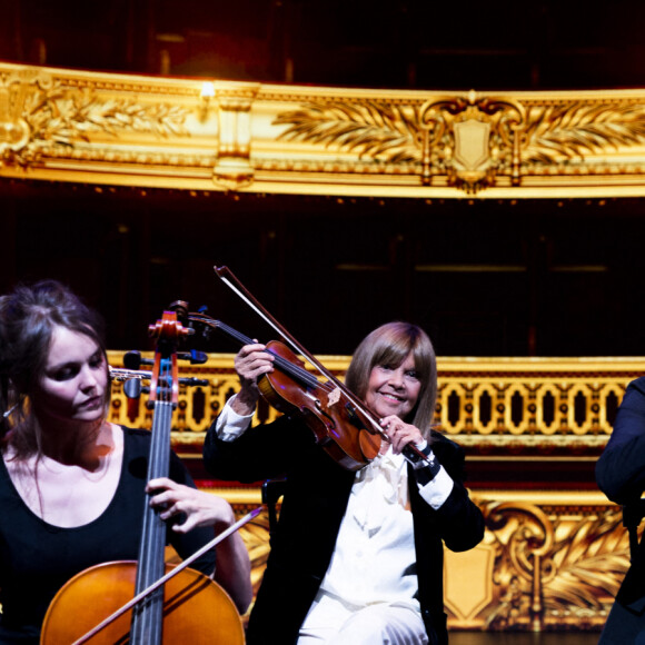 Exclusif - Chantal Goya, Christophe Willem - Tournage de l'émission "La Fine Equipe de Pierre Palmade", diffusée le 25 juin sur France 2 © Cyril Moreau-Tiziano Da Silva / Bestimage