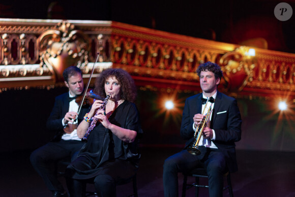 Exclusif - Valérie Mairesse - Tournage de l'émission "La Fine Equipe de Pierre Palmade", diffusée le 25 juin sur France 2 © Cyril Moreau-Tiziano Da Silva / Bestimage