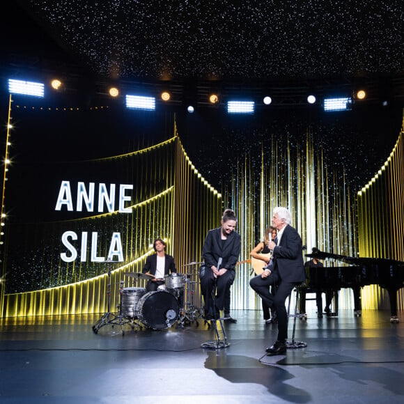 Exclusif - Anne Sila, Gerard Lenorman - Tournage de l'émission "La Fine Equipe de Pierre Palmade", diffusée le 25 juin sur France 2 © Cyril Moreau-Tiziano Da Silva / Bestimage