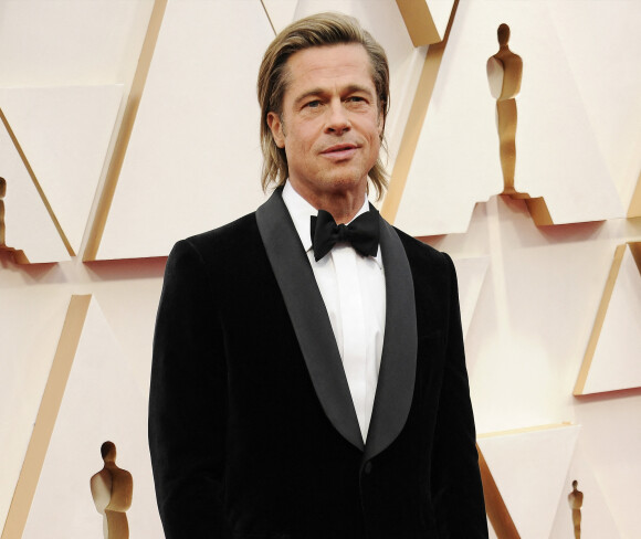 Brad Pitt lors du photocall des arrivées de la 92ème cérémonie des Oscars 2020 au Hollywood and Highland à Los Angeles, Californie, Etats-Unis, le 9 février 2020. 
