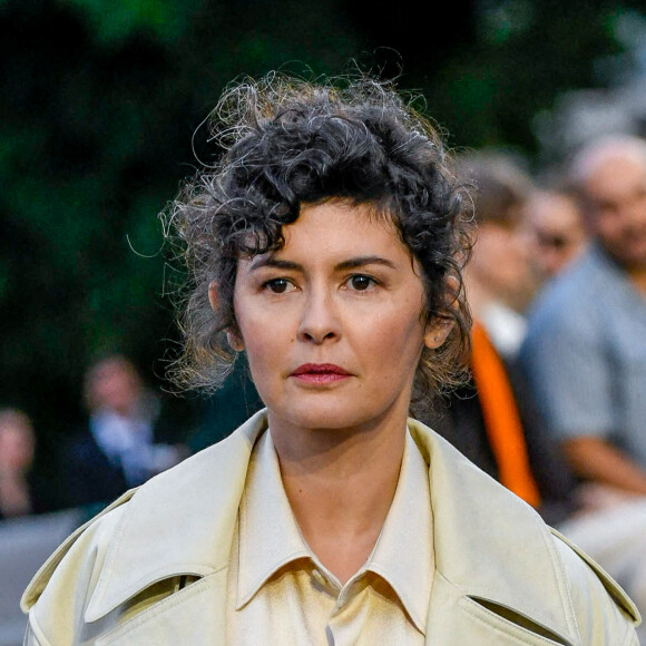 Audrey Tautou lors du défilé de mode Homme printemps-été 2023 Ami - Alexandre Mattiussi, au Sacré-Coeur à Paris, France