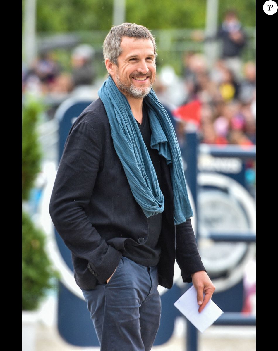 Guillaume Canet participe à la reconnaissance des célébrités de la Longines Global Champions Tour Grand Prix of Paris lors de la 8ème édition du "Longines Paris Eiffel Jumping" au Champ de Mars à Paris, France. © Perusseau-Gorassini-Tribeca/Bestimage