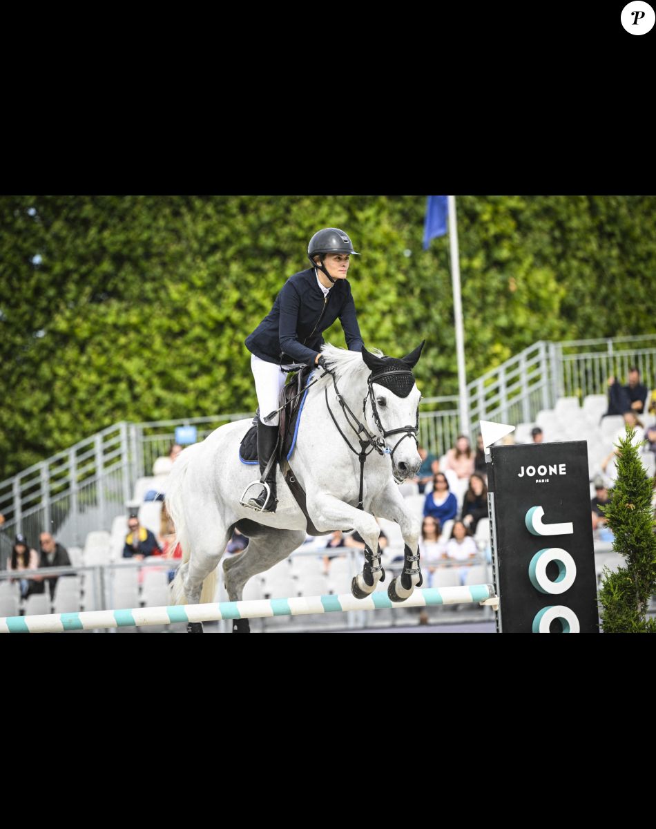 Marina Hands / Copyright - Prix Geberit lors de la 8ème édition du "Longines Paris Eiffel Jumping" au Champ de Mars à Paris, France, le 26 juin 2022. © JB Autissier / Panoramic / Bestimage