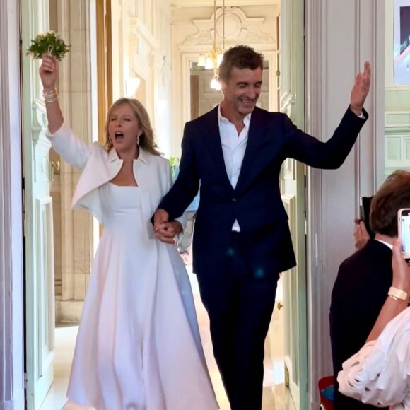 Mariage de Karin Viard et Manuel Herrero, à Paris. Juin 2022. Photo partagée par le marié sur Instagram.