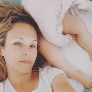 Lorie profite au maximum de sa fille, Nina, née en 2020. @ Instagram / Lorie