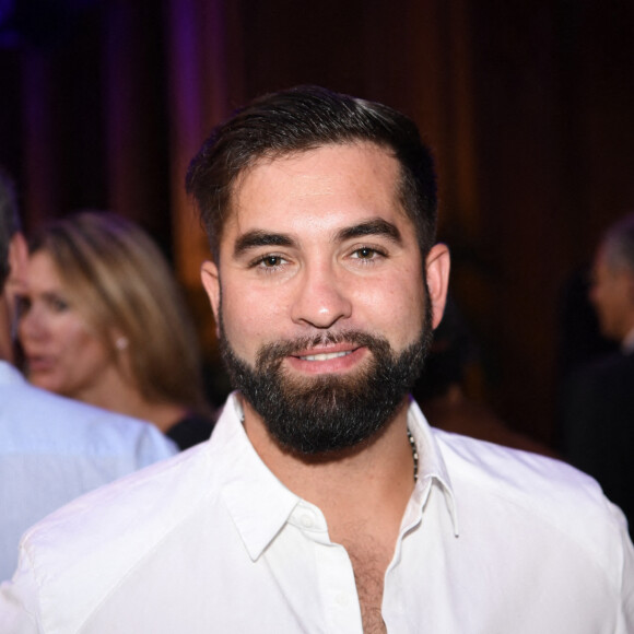 Kendji Girac - Soirée de lancement du magazine Oniriq à l'hôtel Plaza Athénée à Paris le 26 juin 2022.